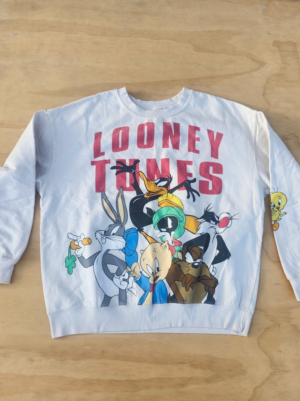 Looney Tunes White Graphic Crewneck Sweatshirt Unisex Xl